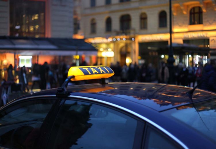 Taxi gare Senlis